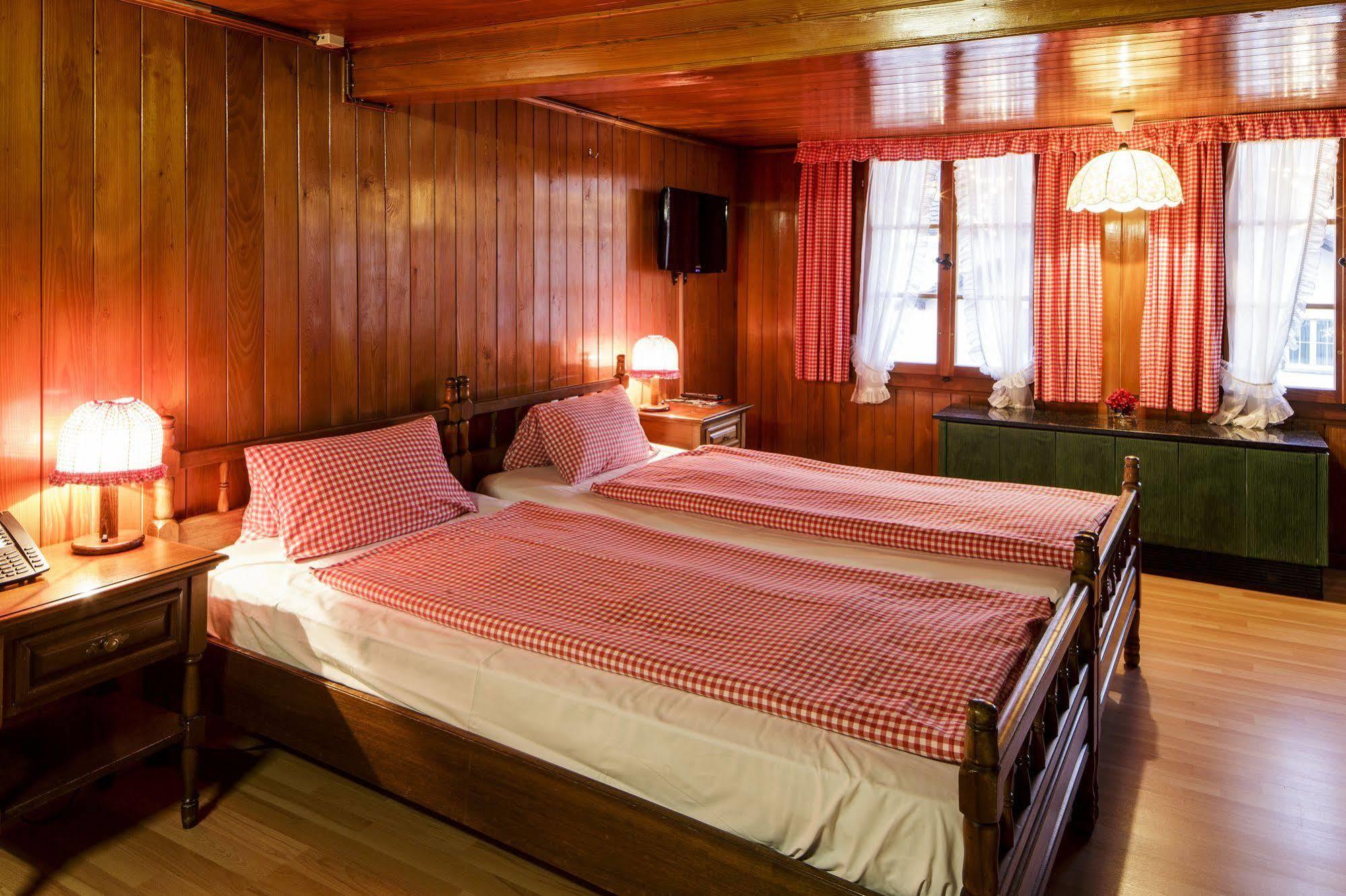 Swiss-Chalet Merlischachen - Historik Chalet-Hotel Lodge Кюснахт Экстерьер фото